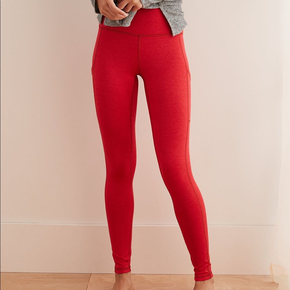 AERIE HIGH WAISTED RED LEGGINGS WITH POCKETS